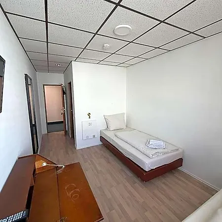 Hotel Vintage S-weilimdorf 3*