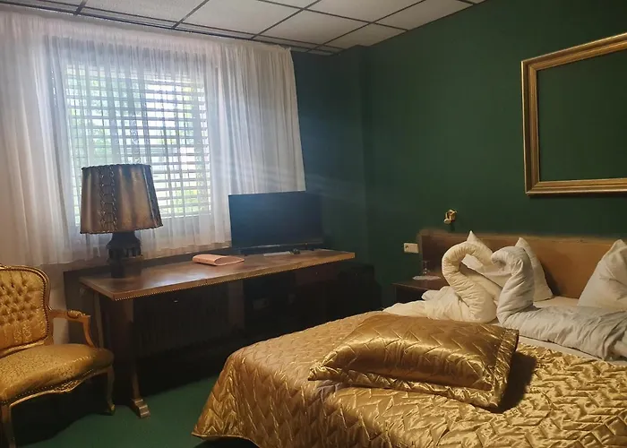 Vintage S-weilimdorf Hotel Stoccarda